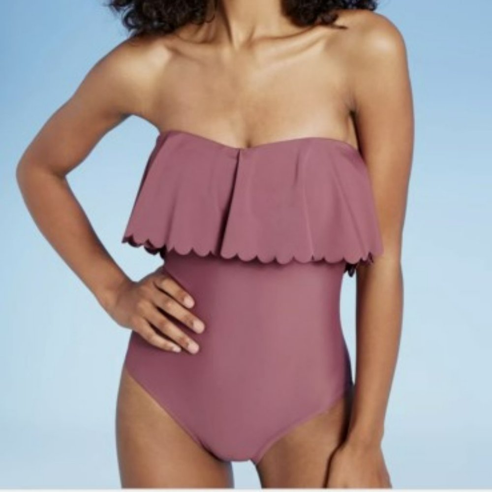 Women's Scalloped Flounce One Piece Swimsuit Med (8-10) Kona Sol Mulberry NWT
